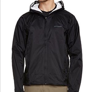 Patagonia torrentshell rain jacket